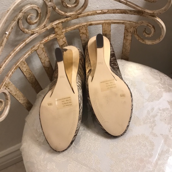 Shoes - Picture 3 of 3